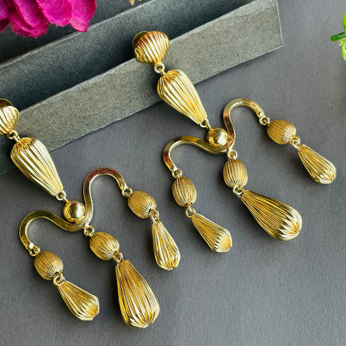 Layla aria earrings