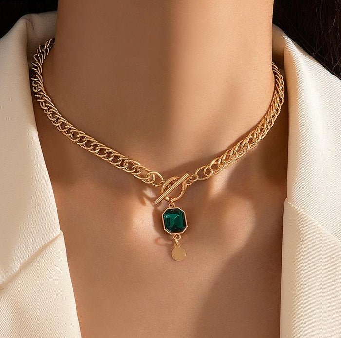 Layla Emerald Charm neckchain