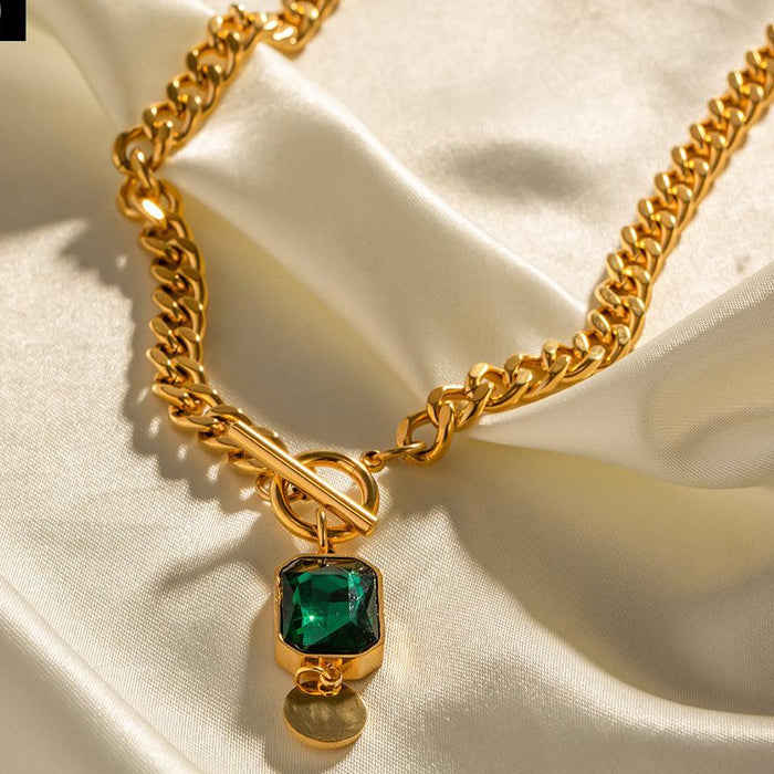 Layla Emerald Charm neckchain