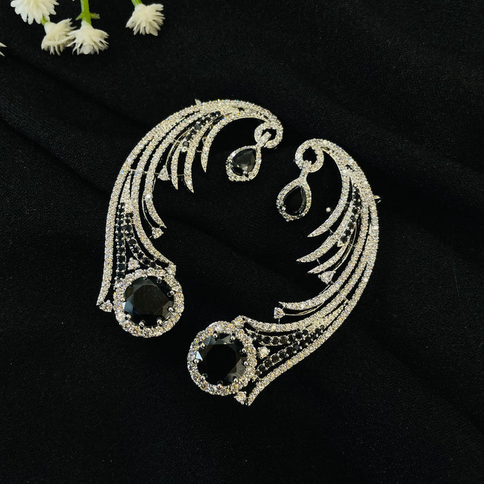 Meher Earcuff