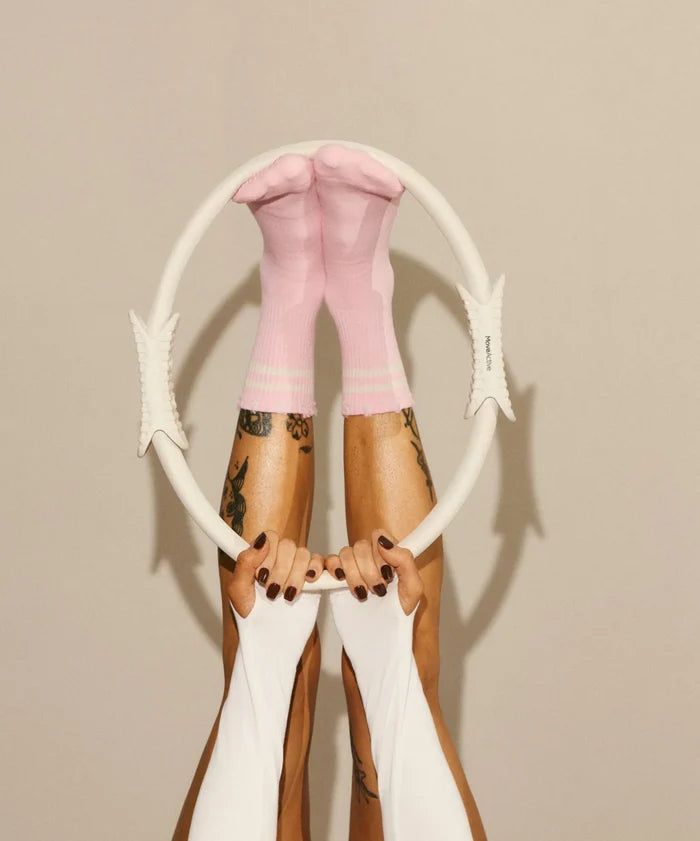 [MoveActive] Crew Non Slip Grip Socks - Edgy Cool Pink