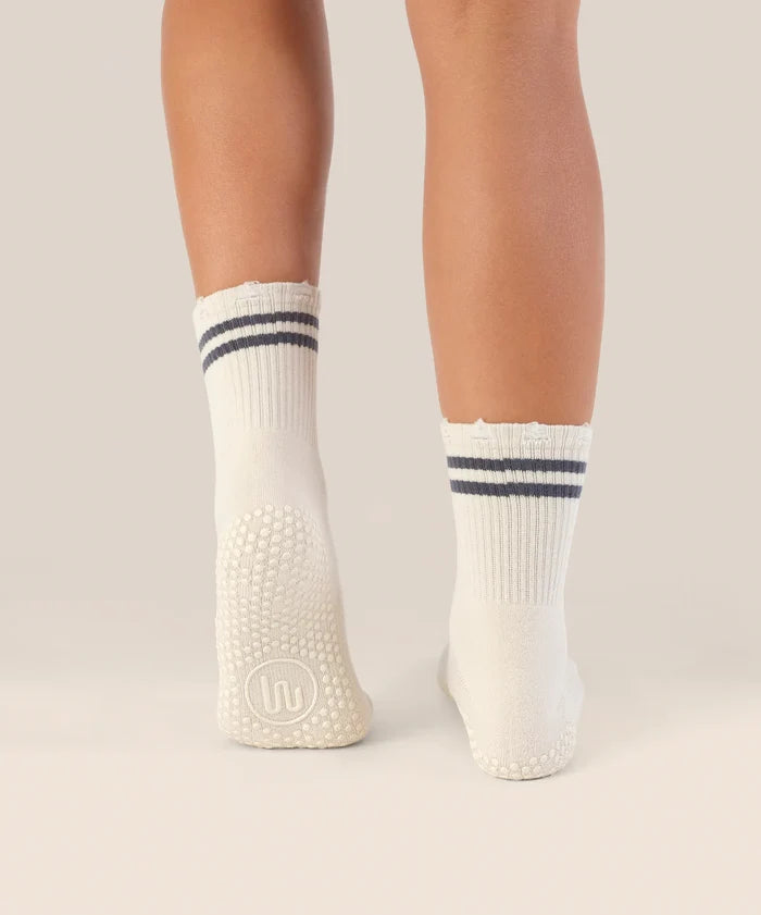 [MoveActive] Crew Non Slip Grip Socks - Edgy Oat