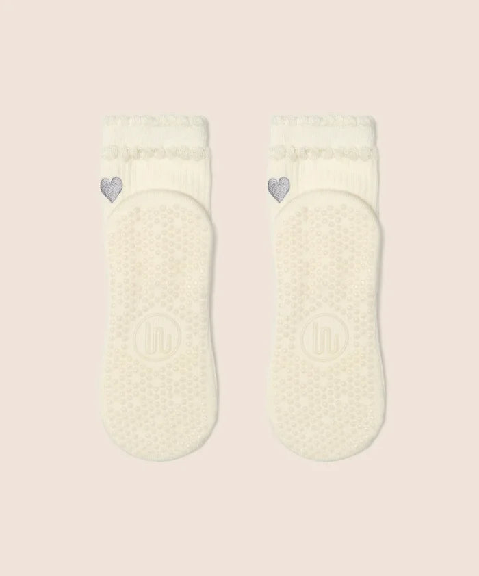 [MoveActive] Crew Non Slip Grip Socks - Heart Ruffle Oat