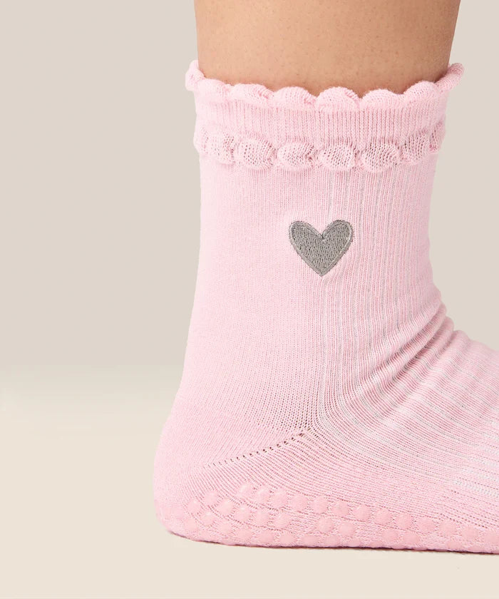 [MoveActive] Crew Non Slip Grip Socks - Heart Ruffle Pink