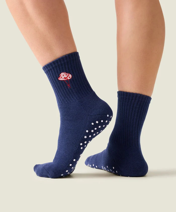 [MoveActive] Crew Non Slip Grip Socks - Howdy Hearts Ink