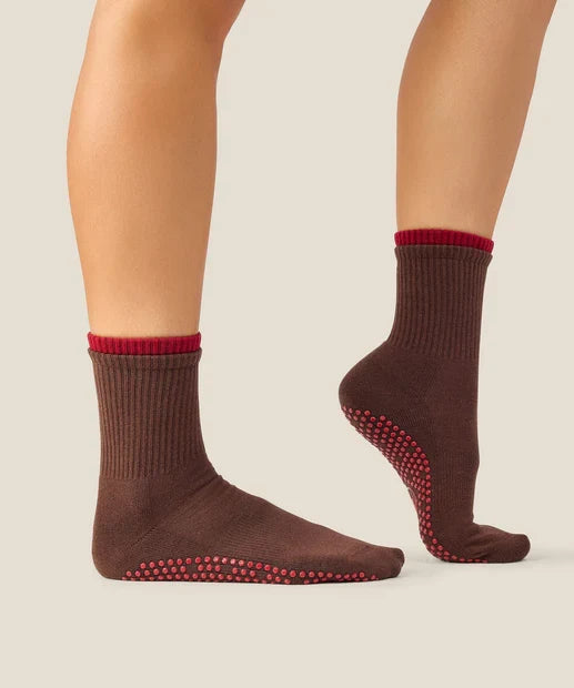 [MoveActive] Crew Non Slip Grip Socks - Layer Espresso