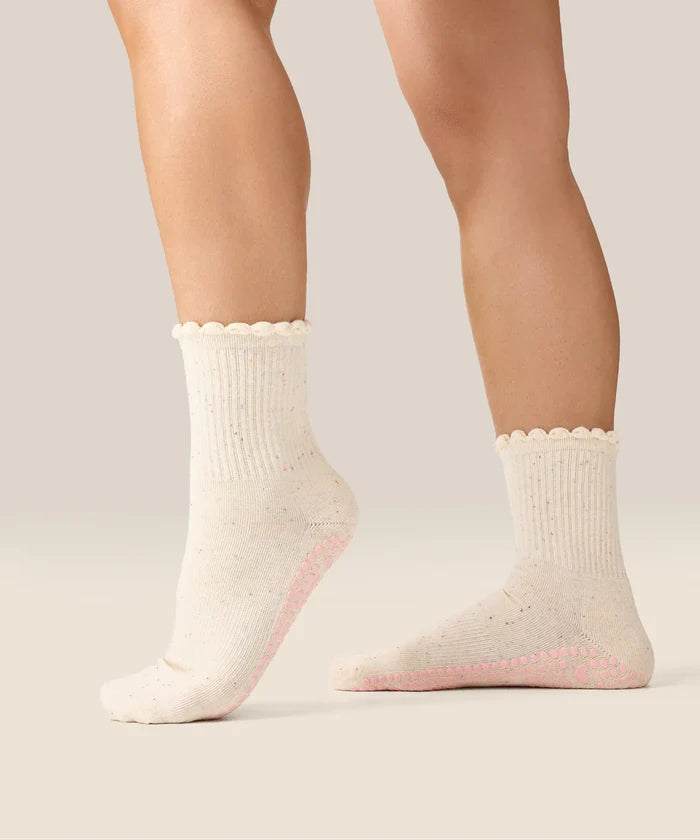 [MoveActive] Crew Non Slip Grip Socks - Love Confetti