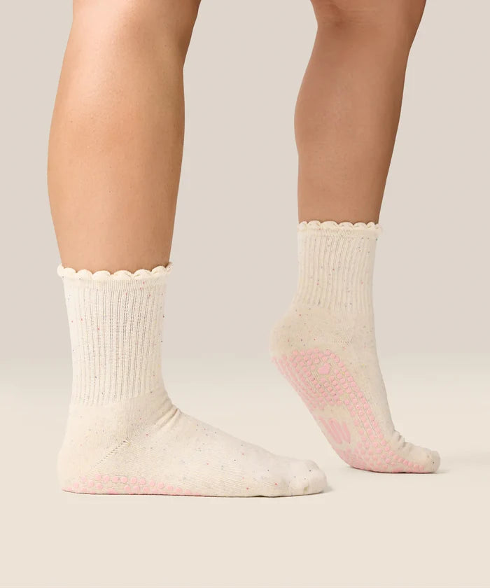[MoveActive] Crew Non Slip Grip Socks - Love Confetti