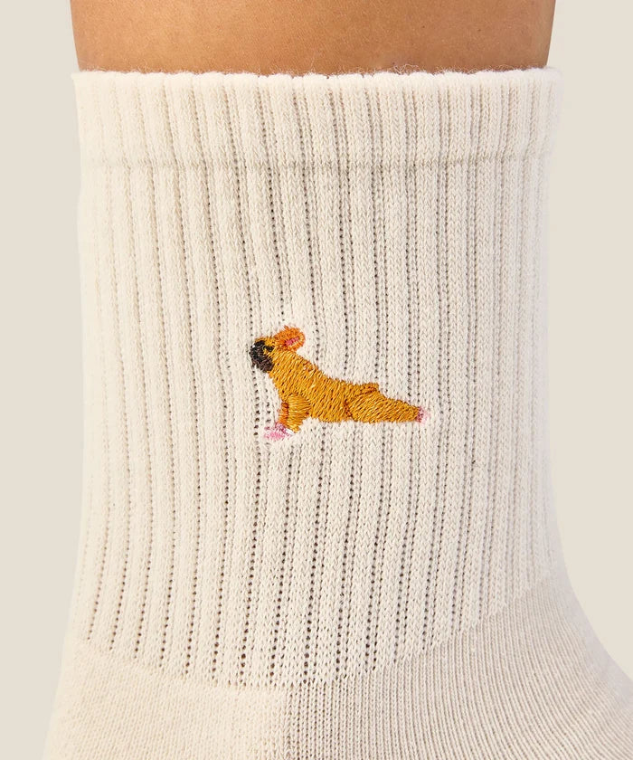 [MoveActive] Crew Non Slip Grip Socks - Pug Oat