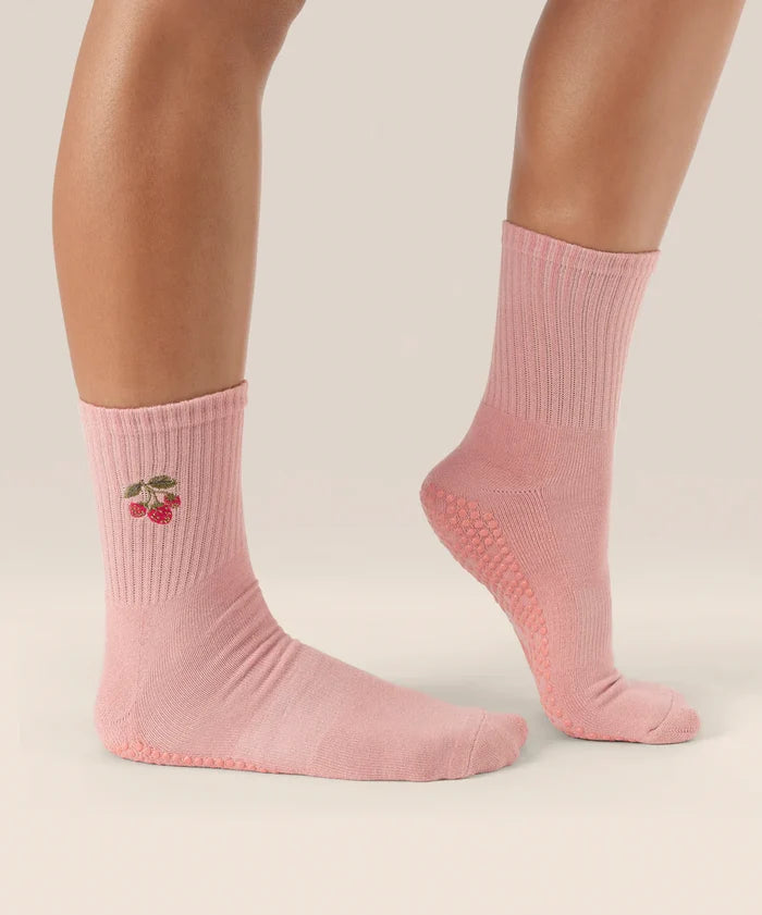 [MoveActive] Crew Non Slip Grip Socks - Strawberry Patch
