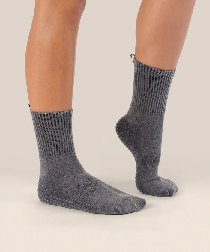 [MoveActive] Crew Non Slip Grip Socks - Vintage Rib Navy