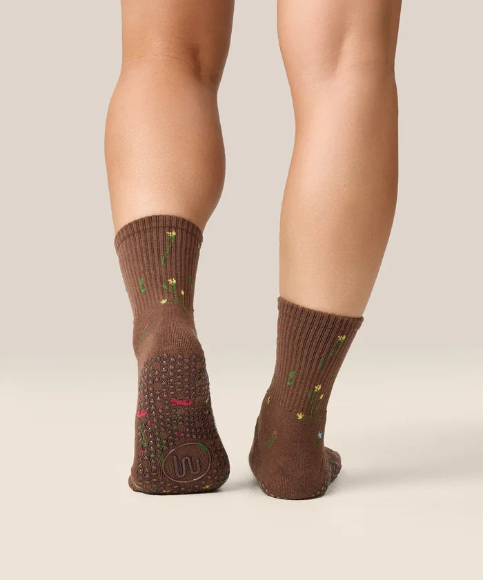 [MoveActive] Crew Non Slip Grip Socks - Wildflower Brown