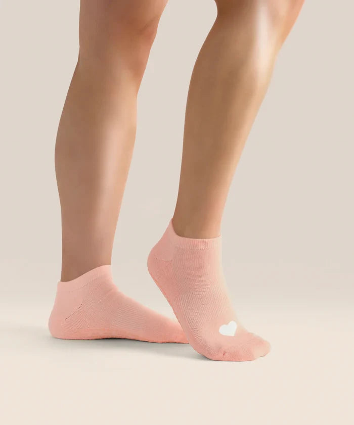 [MoveActive] Low Rise Ankle Grip Socks - Strawberry Heart