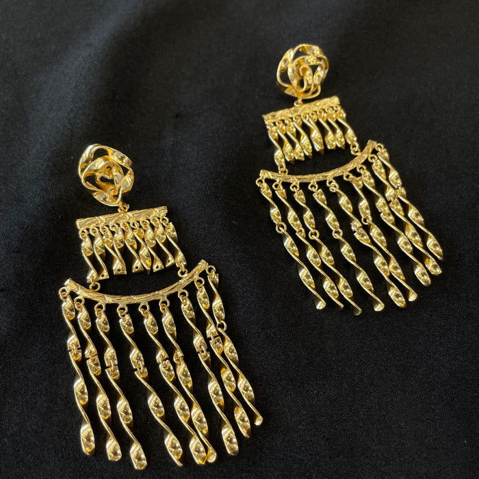 Nayaab Aarna Earrings