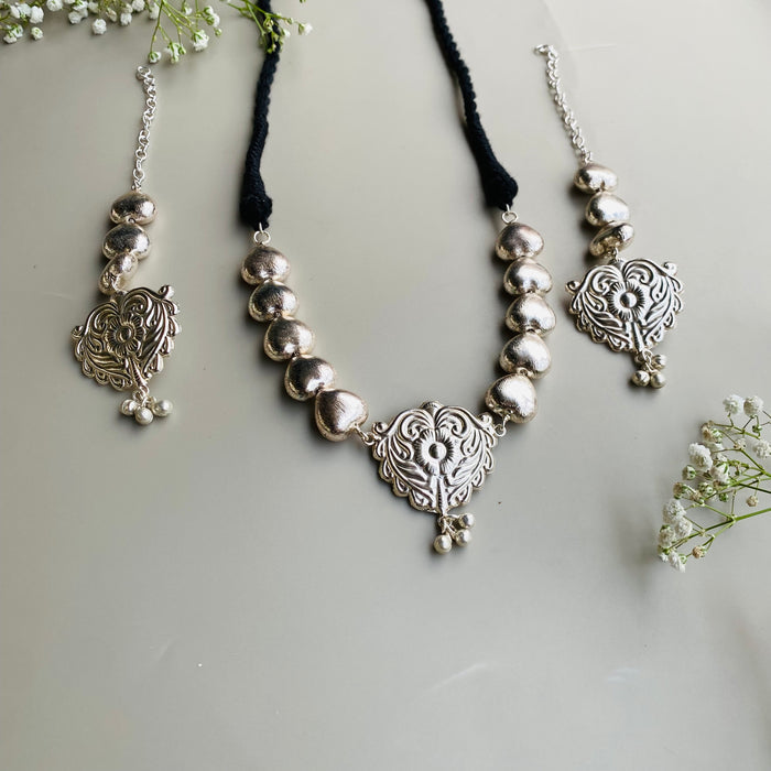 Nayaab Aarohi choker