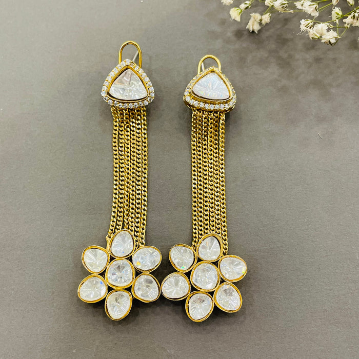 Nayaab Aisha earrings gold