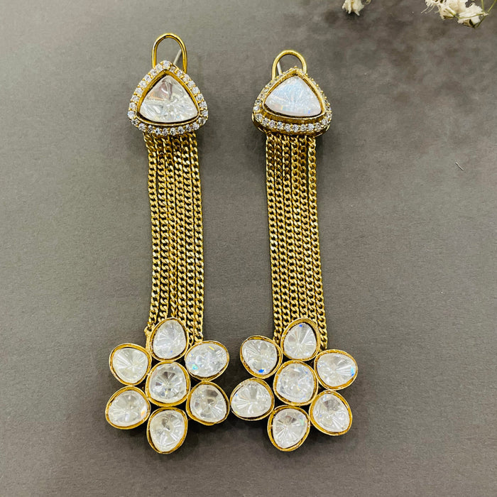 Nayaab Aisha earrings gold