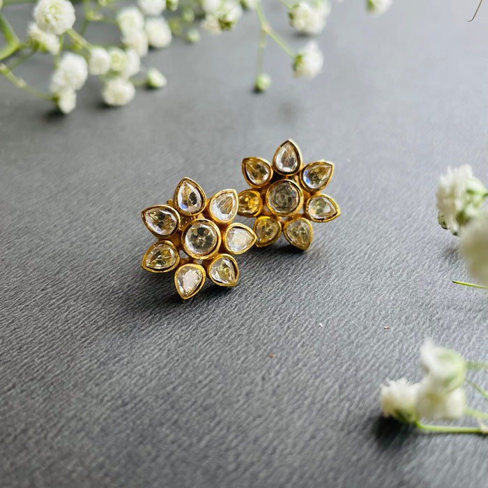 Nayaab Ananya studs