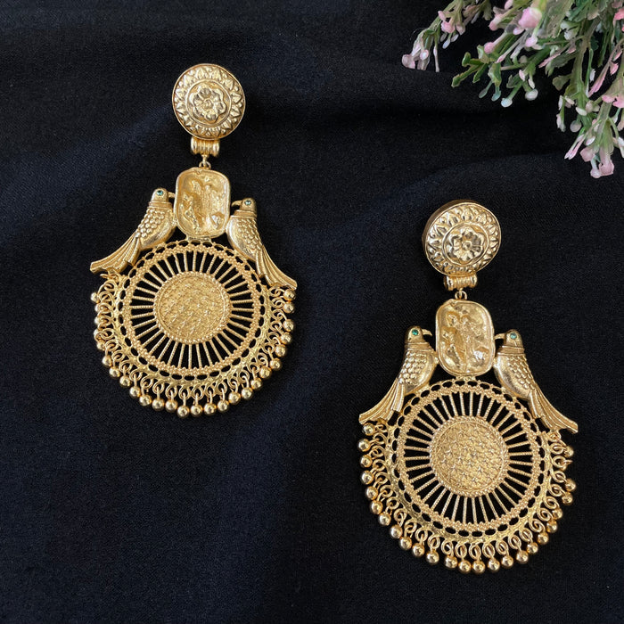 Nayaab Charvi Earrings