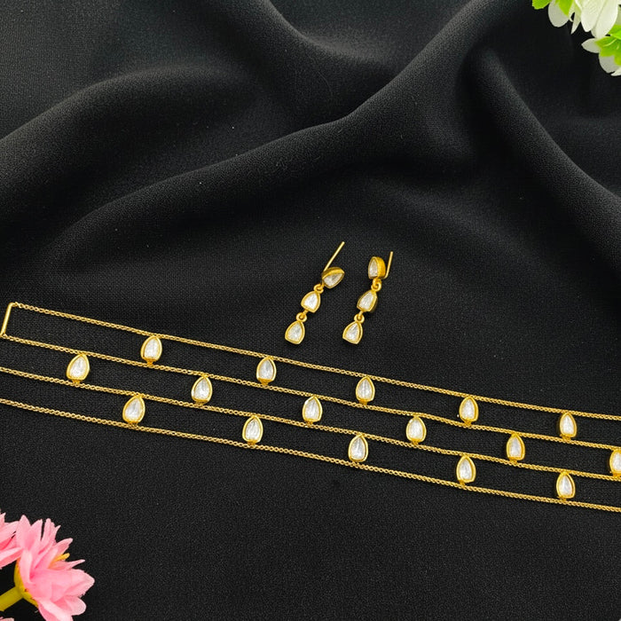 Nayaab Devika choker