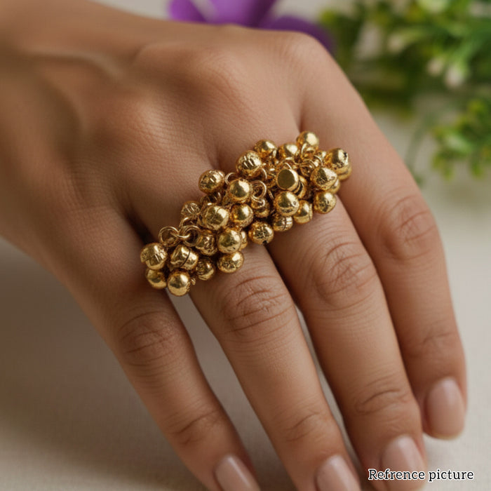 Nayaab ghungru Ring adjustable
