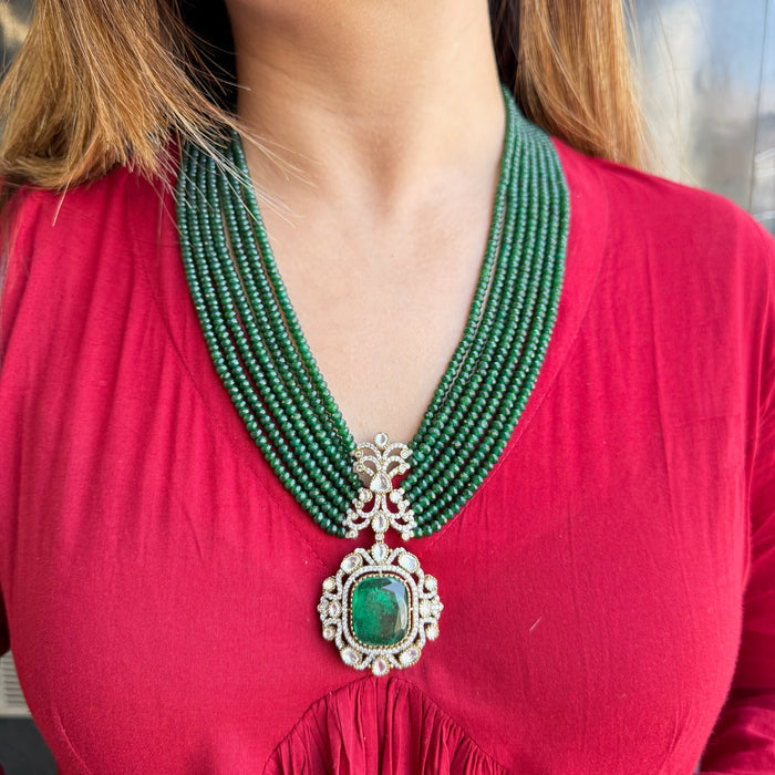 Nayaab girija long neckpiece