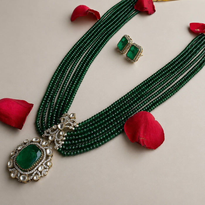 Nayaab girija long neckpiece
