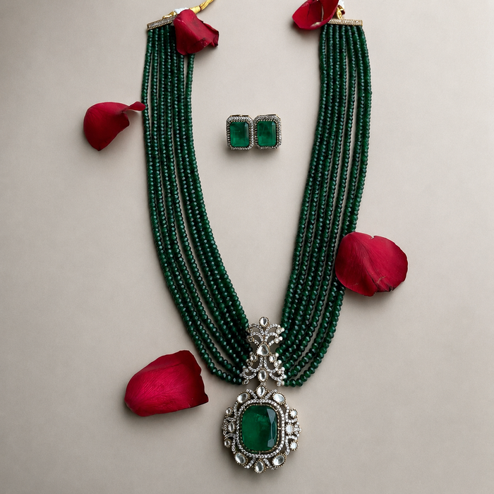 Nayaab girija long neckpiece