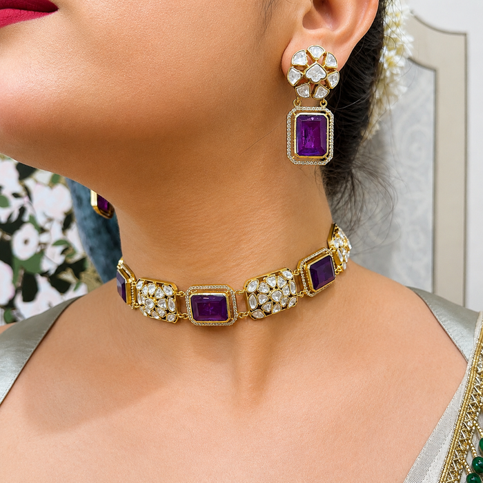 Nayaab Isha choker