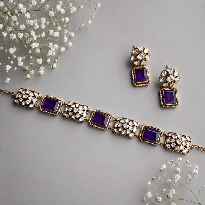 Nayaab Isha choker