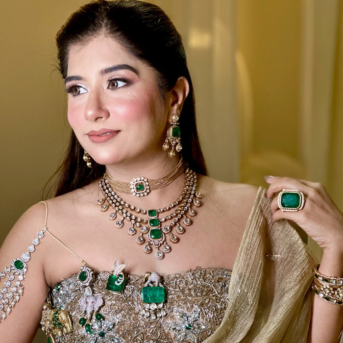 Nayaab Isha Neckpiece