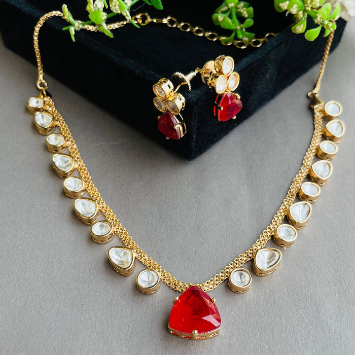 Nayaab Jasleen Polki neckpiece