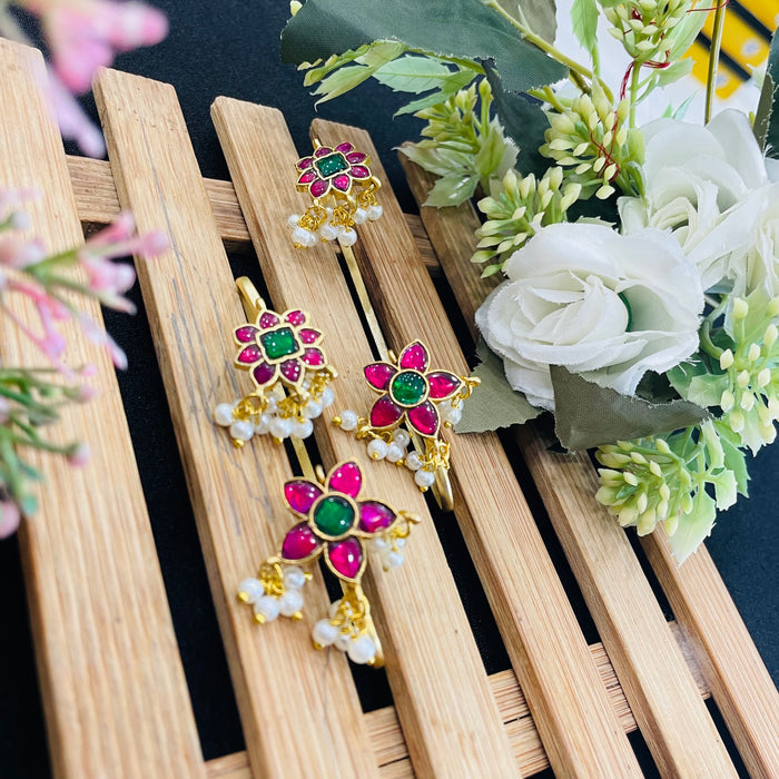 Nayaab Kavya Earcuff