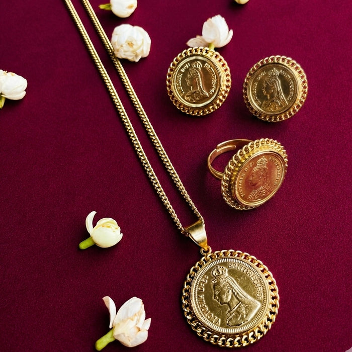 Nayaab Kiara Pendant Set