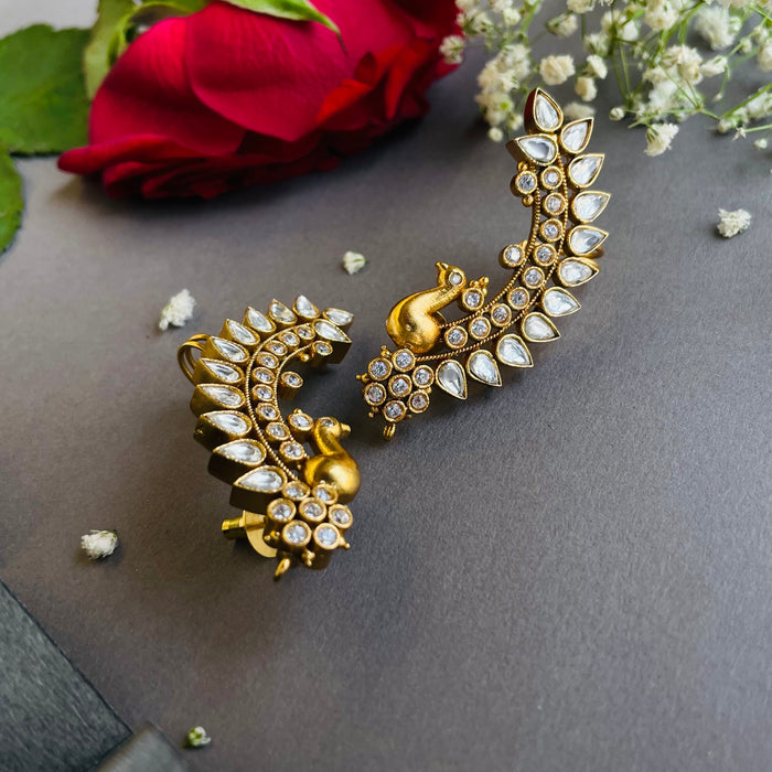 Nayaab Lainey Earcuff