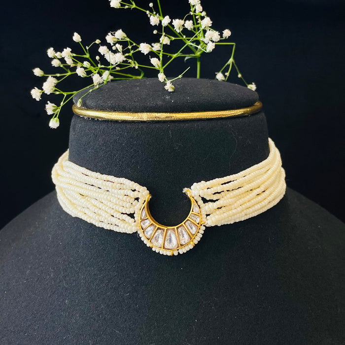 Nayaab Miraya Choker
