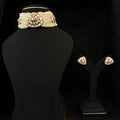 Nayaab Myra Pearl Choker