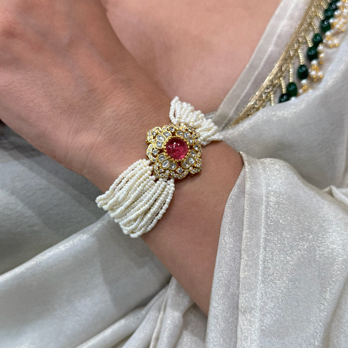 Nayaab Naira bracelet
