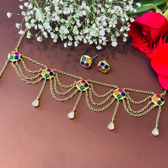 Nayaab Nyra Choker