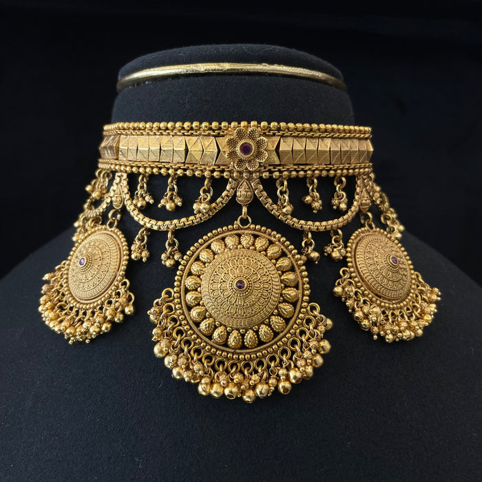 Nayaab Rajvanshi Temple Choker