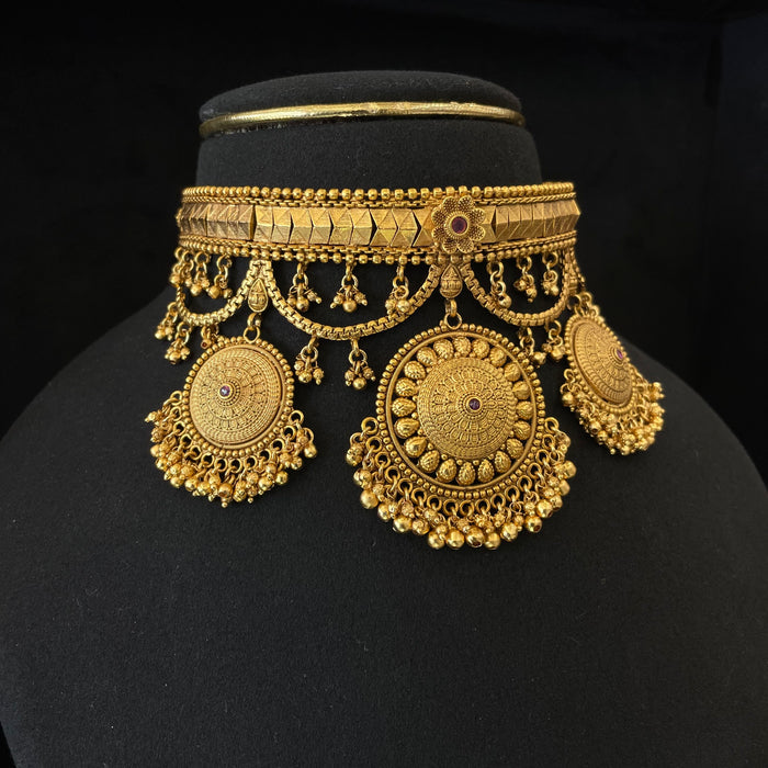 Nayaab Rajvanshi Temple Choker