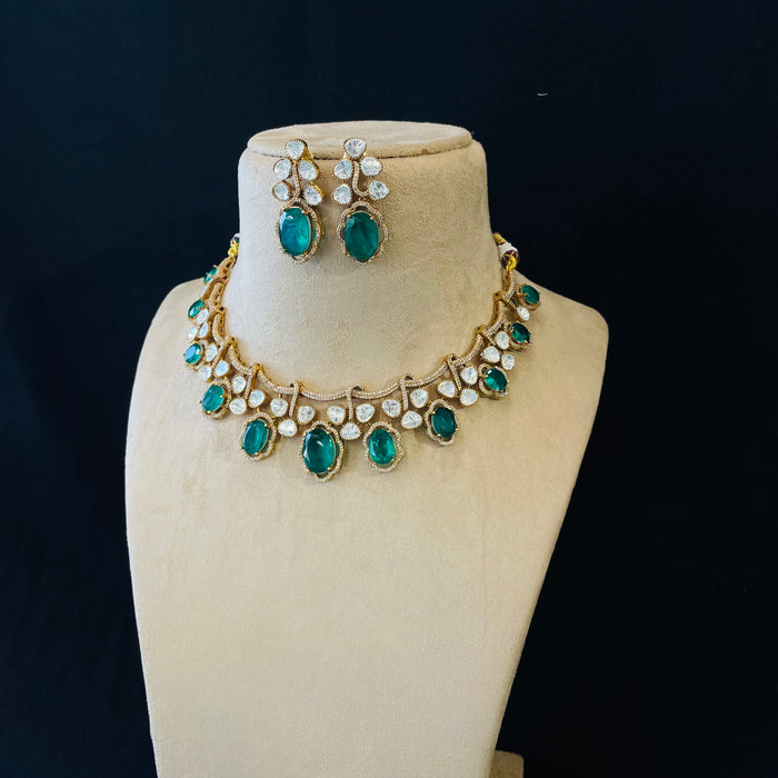 Nayaab Roohi  Polki Neckpiece