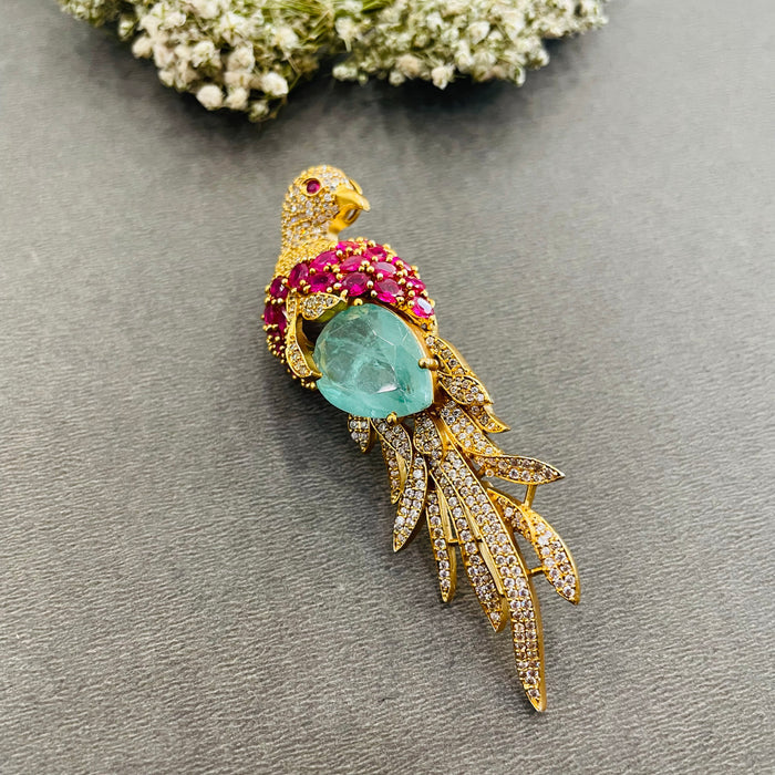 Nayaab Roshni brooch