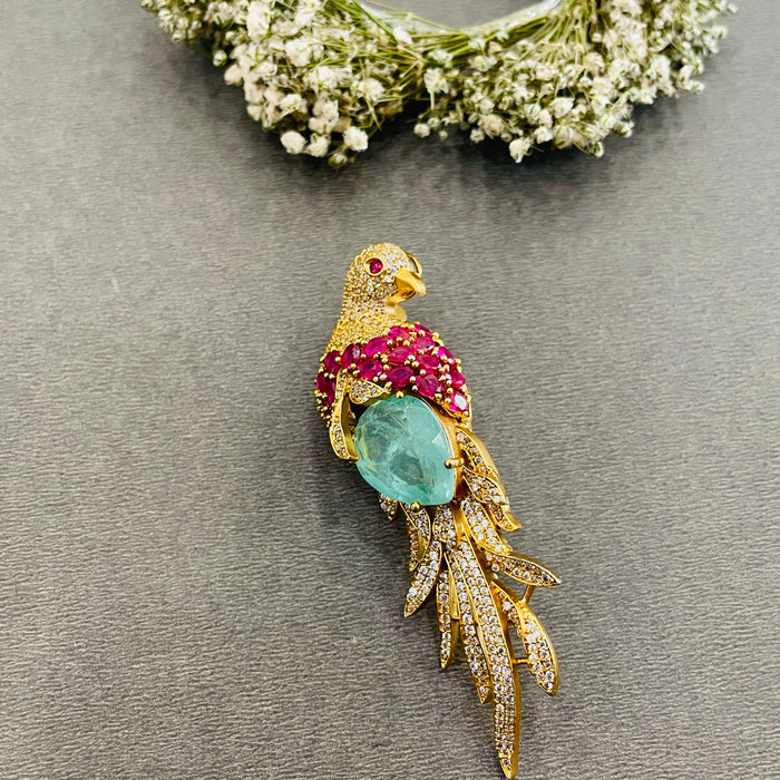Nayaab Roshni brooch