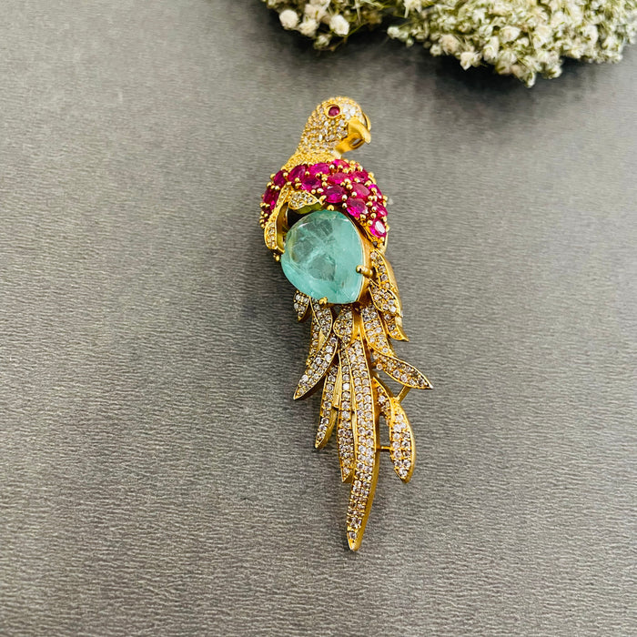 Nayaab Roshni brooch