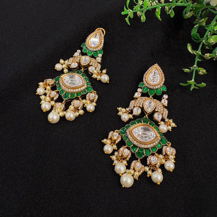 Nayaab Ruhi Earrings