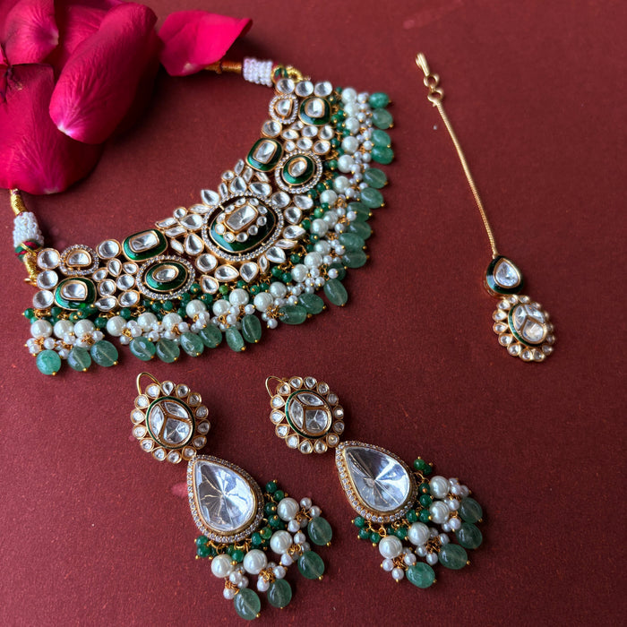 Nayaab Samaira Neckpiece