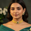 Nayaab savya choker