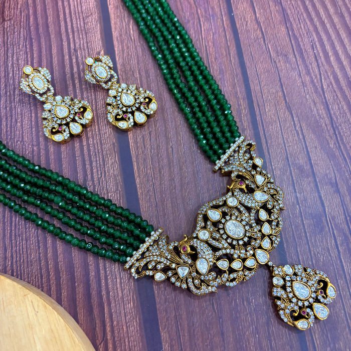 Nayaab Siya Neckpiece