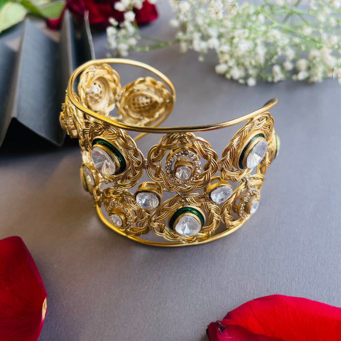 Nayaab Stella bracelet